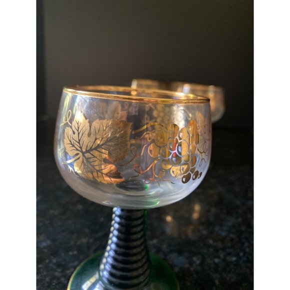 Wine Glasses, 4 3/8" Etched Gold Grapes with Green Beehive Stem, French, Qty. 6 - Picture 4 of 8